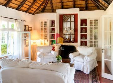 Foto1 · Casa en Venta - Pinares