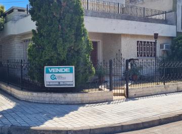 Casa de 4 ambientes, Córdoba · Parque San Vicente Casa 2 Dorm. Apto Credito Bancor