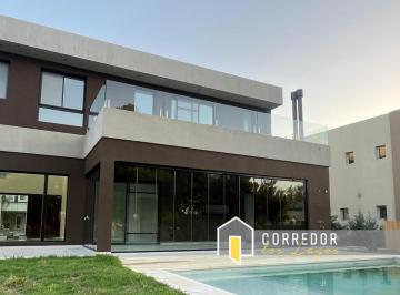 Casa · 250m² · 5 Ambientes · Venta, Casa a Estrenar, Greenville Polo & Resort