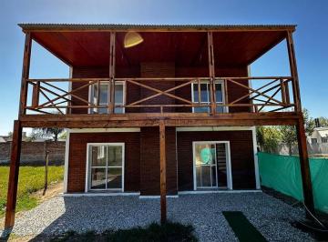 Casa · 3 Dormitorios · Amplia Casa con Pileta en Alquier, Pueblo Esther!