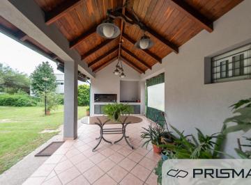 Casa · 140m² · 3 Dormitorios · 2 Cocheras · Casa - 3 Dorm - Country Los Algarrobos - Apto Credito