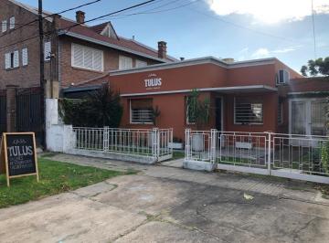 Casa de 4 ambientes, La Plata · Casa de 2 Dorm. (Alquilada)