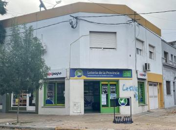 Departamento de 3 ambientes, La Plata · En Block, Departamento de 2 Dorm. y 3 Locales Comerciales
