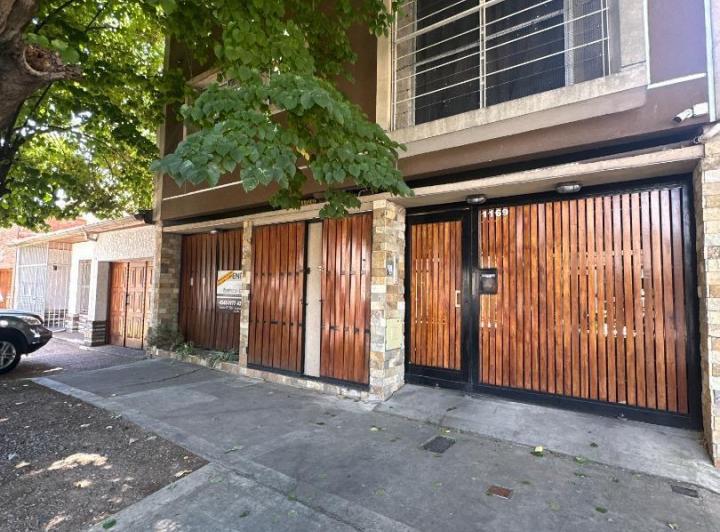 Departamento · 440m² · 13 Ambientes · 4 Cocheras