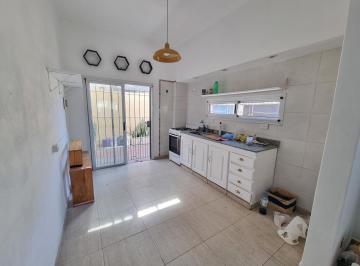 Departamento · 53m² · 3 Ambientes · 1 Cochera · Alquiler Departamento en Villa Adelina