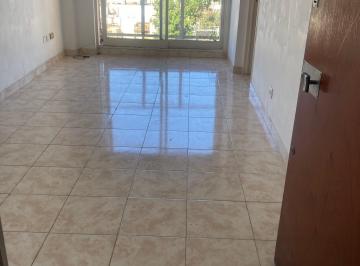 Departamento de 3 ambientes, Villa General Mitre · Divino 3 Amb con Escritorio Muy Luminoso