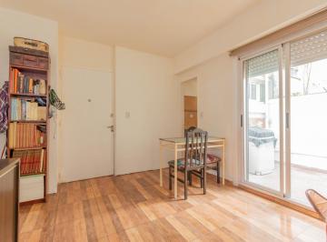 Departamento · 32m² · 2 Ambientes · Oportunidad! 2 Ambientes con 2 Patios! Ideal Renta!