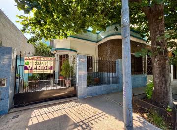 FACHADA · Casa Lote Propio Parque Cha