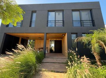 Casa de 6 ambientes, Escobar · Casa 6 Amb a Estrenar en Venta, Lote Al Lago en Barrio Marinas. Puertos del Lago