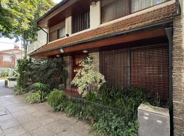 Casa · 158m² · 4 Ambientes · Casa en Alquiler en La Lucila, Vicente Lopez