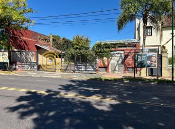 Local comercial , San Isidro · Apto Varios Destinos Sobre Av del Libertador - Estacionamiento - 553 m² Cub