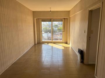 Departamento de 4 ambientes, Boedo · 4amb C/dep 3 Baños Cochera Balcon Coc Com