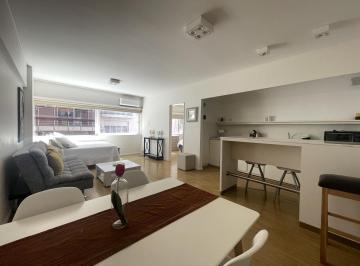 Departamento · 51m² · 2 Ambientes · Suipacha y Juncal - 2 Amb Luminoso - Vig 24hs - Ideal Renta