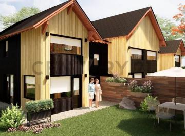 Casa · 72m² · 3 Ambientes · 1 Cochera · Venta Casa Villa La Anogstura