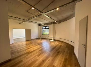 Oficina comercial · 95m² · 1 Cochera · Oficina en Alquiler en Pilar
