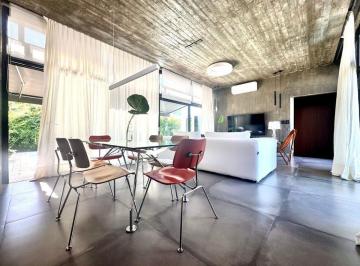 Casa · 120m² · 3 Ambientes · 2 Cocheras · Casa en Venta Hudson Chico 3 Ambientes con Piscina