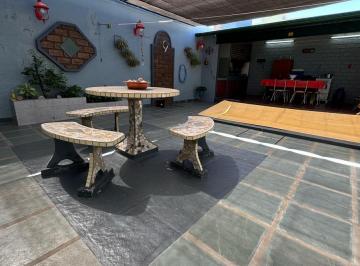 Casa · 115m² · 5 Ambientes · 1 Cochera · Hermosa Casa en Venta Lista Para Ingresar a Vivir