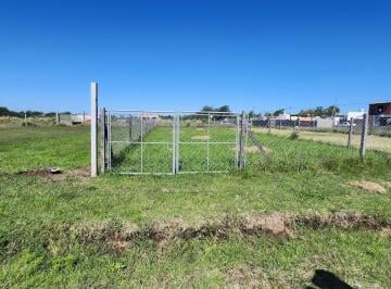 Terreno · 300m² · Terreno Lote en Venta en Villa Rosa, Pilar, G. B. a. Zona Norte