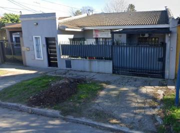 Casa · 130m² · 3 Ambientes · 1 Cochera · Hermosa Casa 5 Amb en Alquiler Los Polvorines