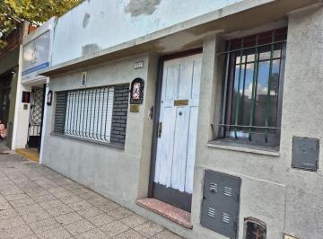 Casa · 95m² · 2 Ambientes · Casa en Lomas Centro - Apta Credito