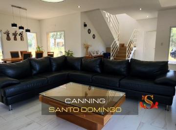 Casa · 200m² · 4 Ambientes · Casa - Santo Domingo