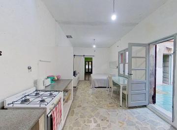 PH · 126m² · 4 Ambientes · 1 Cochera · Venta PH 4 Amb Avellaneda Garaje Local Terraza