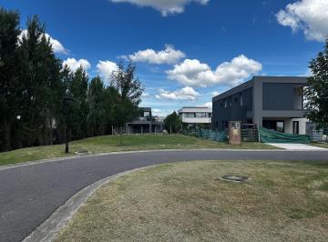 Terreno · 498m² · Lote en Venta en Lagoon Pilar