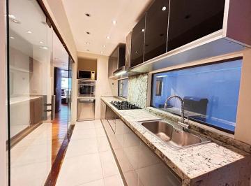 Departamento · 150m² · 4 Ambientes · Piso de 4 Ambientes en Venta en Balvanera