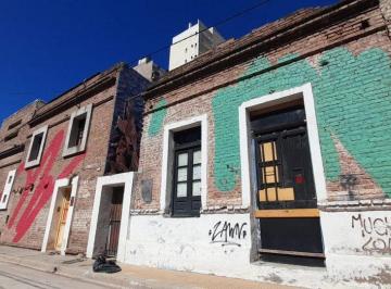 Terreno · 199m² · Venta Casa a Demoler Guemes 199 m²