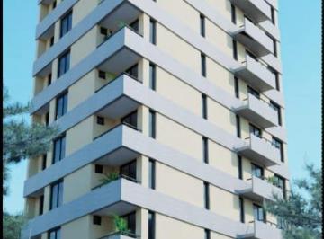 Departamento · 36m² · 2 Ambientes · 1 Cochera · Edificio Giardino