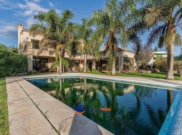 Casa · 389m² · 4 Dormitorios · 2 Cocheras · Casa en Venta Country Terravista, General Rodriguez