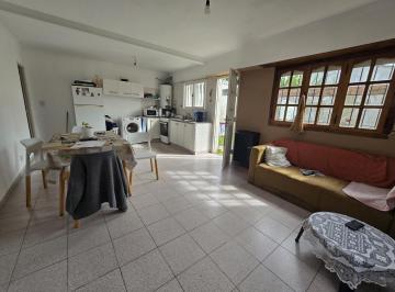 Casa · 130m² · 4 Ambientes · 2 Cocheras · Casa 3 Amb con Local y Departamento, Apto Credito. Caisamar