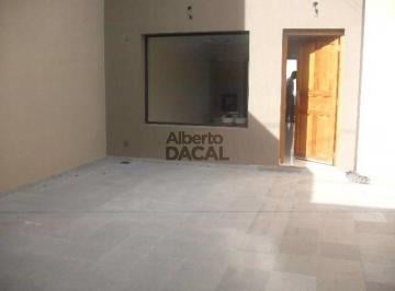 Casa · 70m² · 2 Dormitorios · Casa en Venta en 133/50 y 52 La Plata - Alberto Dacal Propiedades