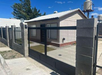 Casa · 35m² · 3 Ambientes · Casa 3 Ambientes en Amplio Terreno Km8