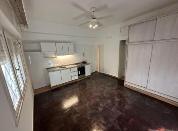 PH · 23m² · 1 Ambiente · Vicente Lopez Alquiler PH Frente 1 Amb Sin Expensas Apto Prof Ó Vvda V. Liniers 39