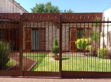 Casa · 150m² · 4 Ambientes · 2 Cocheras · Casa 4 Ambientes - Ituzaingó Norte