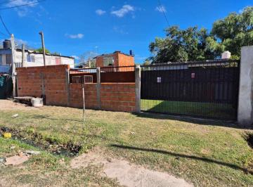 Casa · 63m² · 3 Ambientes · 1 Cochera · Venta de Casa en Maschwitz