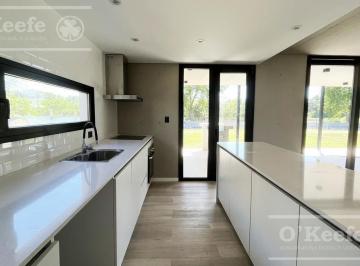Casa · 152m² · 4 Ambientes · Casa en Venta de 4 Ambientes Greenville Polo
