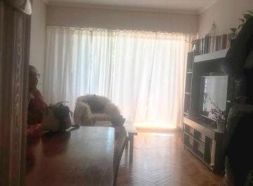 Departamento de 4 ambientes, Villa del Parque · Oportunidad! en Lo Mejor de V. Parque, Depto 4amb 30 m, Cuenca, 200 m de La Plaza
