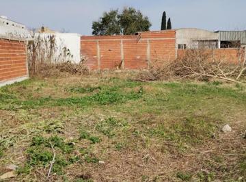 Terreno · 100m² · 3 Ambientes · 1 Cochera · Lote en Venta en La Plata