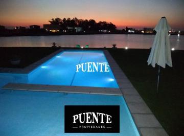 Casa · 160m² · 4 Ambientes · Casa en Venta en Horizontes Al Sur con Fondo Al Lago
