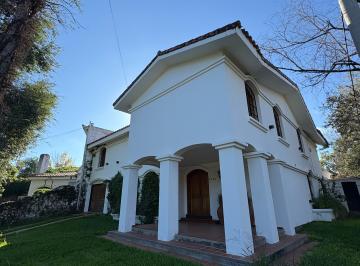 Casa de 12 ambientes, Córdoba · Casa en Alquiler Zona Norte!