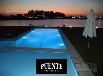 Casa · 160m² · 4 Ambientes · Casa en Venta en Horizontes Al Sur con Fondo Al Lago