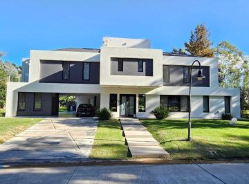 Casa · 500m² · 7 Ambientes · 3 Cocheras · Alquiler en Canning! Saint Thomas Oeste, Esteban Echeverría, G. B. a. Zona Sur