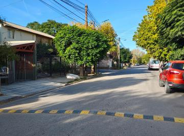 Casa de 4 ambientes, Neuquén · Se Alquila Casa 3 Dorm.