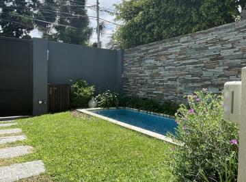 Casa · 180m² · 4 Ambientes · 1 Cochera · Casa en Alquiler en San Isidro