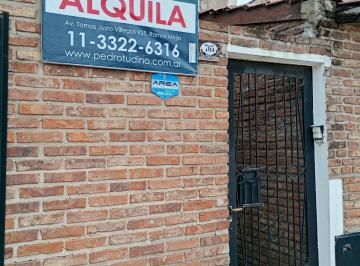 PH de 3 ambientes, La Matanza · Alquiler PH 3amb. por Pasillo