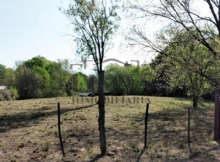 Terreno · 1942m²