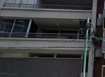 Departamento de 2 ambientes, Coghlan · 2 Ambientes con Balcón y Parrilla en Pleno Coghlan Muy Luminoso!