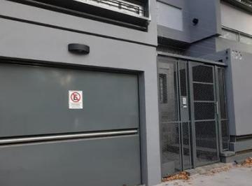 Casa · 210m² · 4 Ambientes · 2 Cocheras · Venta Casa 4 Ambientes Haedo